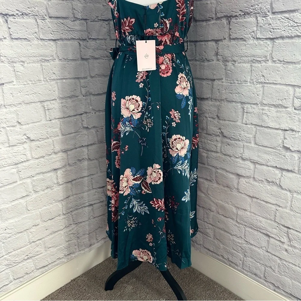 Hello molly FALLING IN STYLE MIDI DRESS FOREST GREEN - Picture 10 of 14